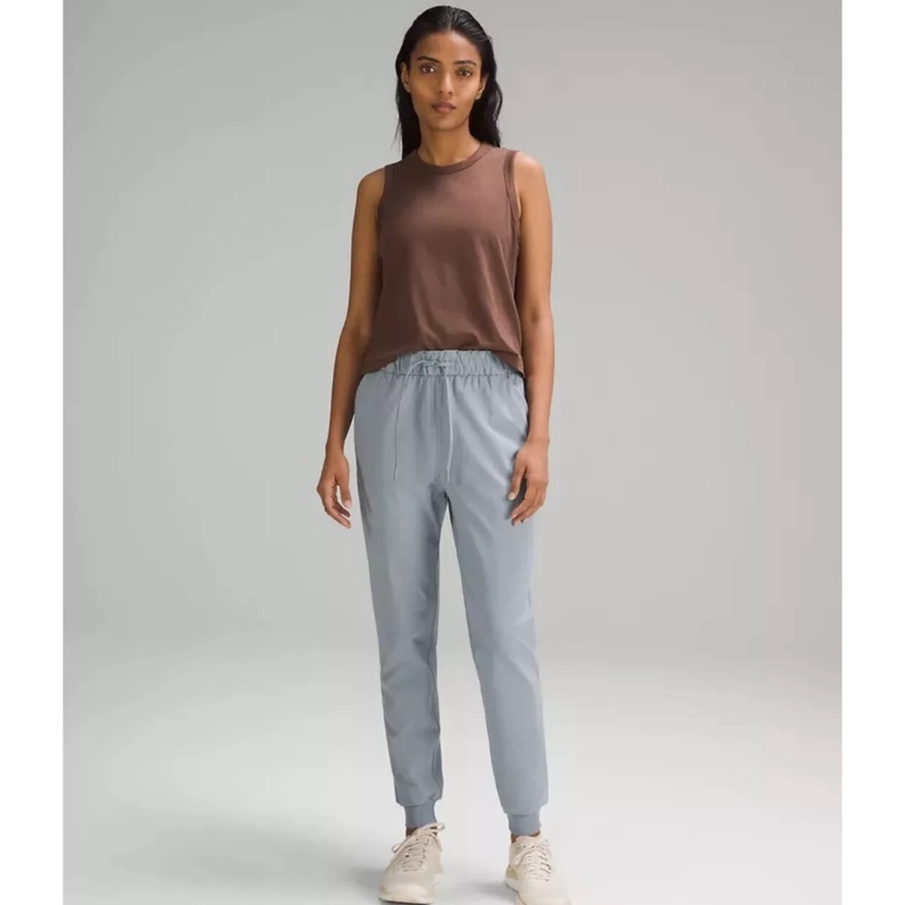 Lululemon Stretch High Rise Jogger Pants Chambray Blue Size 12 NWT - Picture 3 of 9
